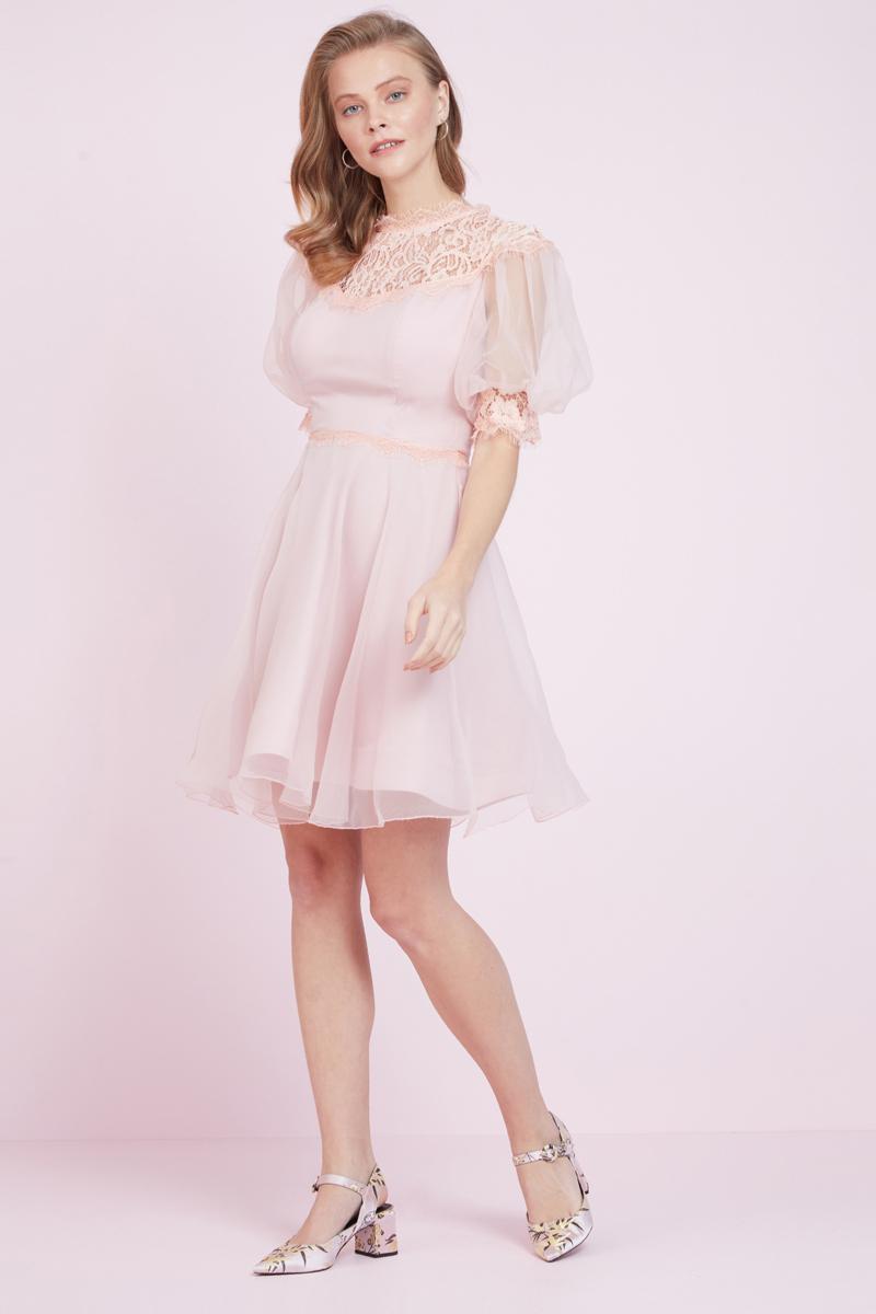 Light pink tulle short sleeve midi dress